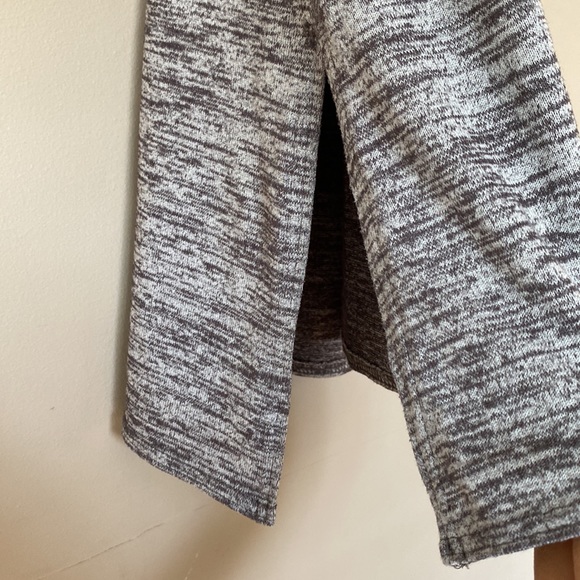 [S] Wilfred Free Ornella Racer Back Tank Top | Gray - Picture 4 of 4